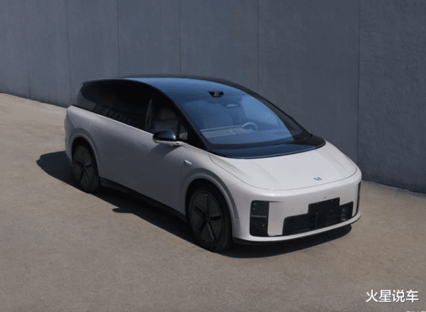 炒股配资平台官网 800V+5C快充, 理想i8来袭, 对标小米YU7有多少胜算?